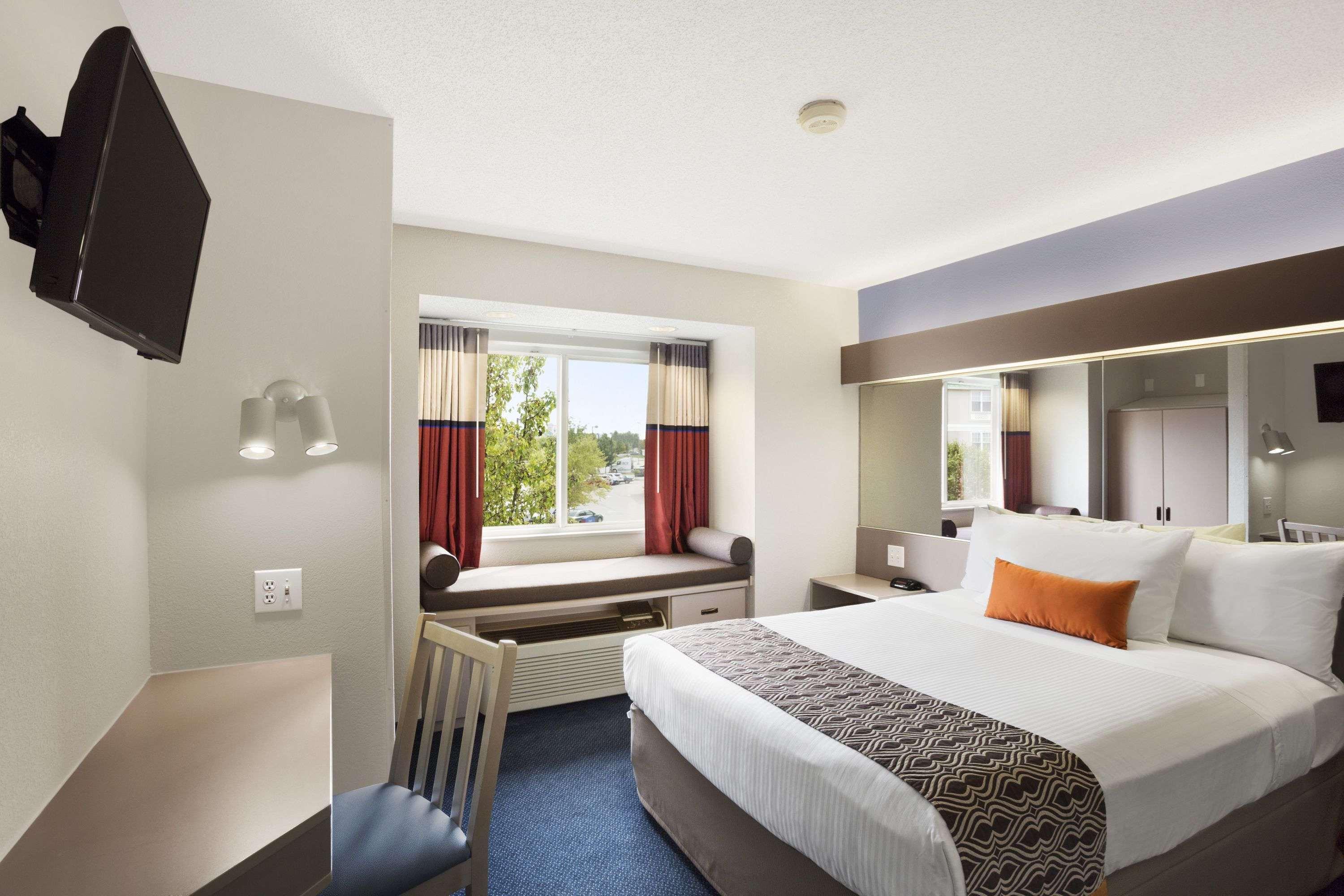 Microtel Inn By Wyndham Louisville East Ngoại thất bức ảnh