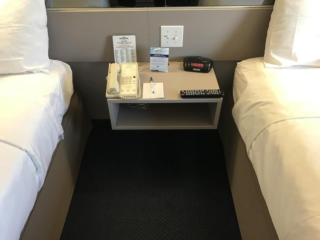 Microtel Inn By Wyndham Louisville East Ngoại thất bức ảnh